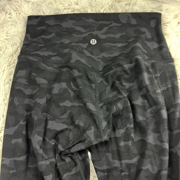 Lululemon Align Crop *21" Sequoia Camo Print Deep Coal Black - Picture 3 of 6